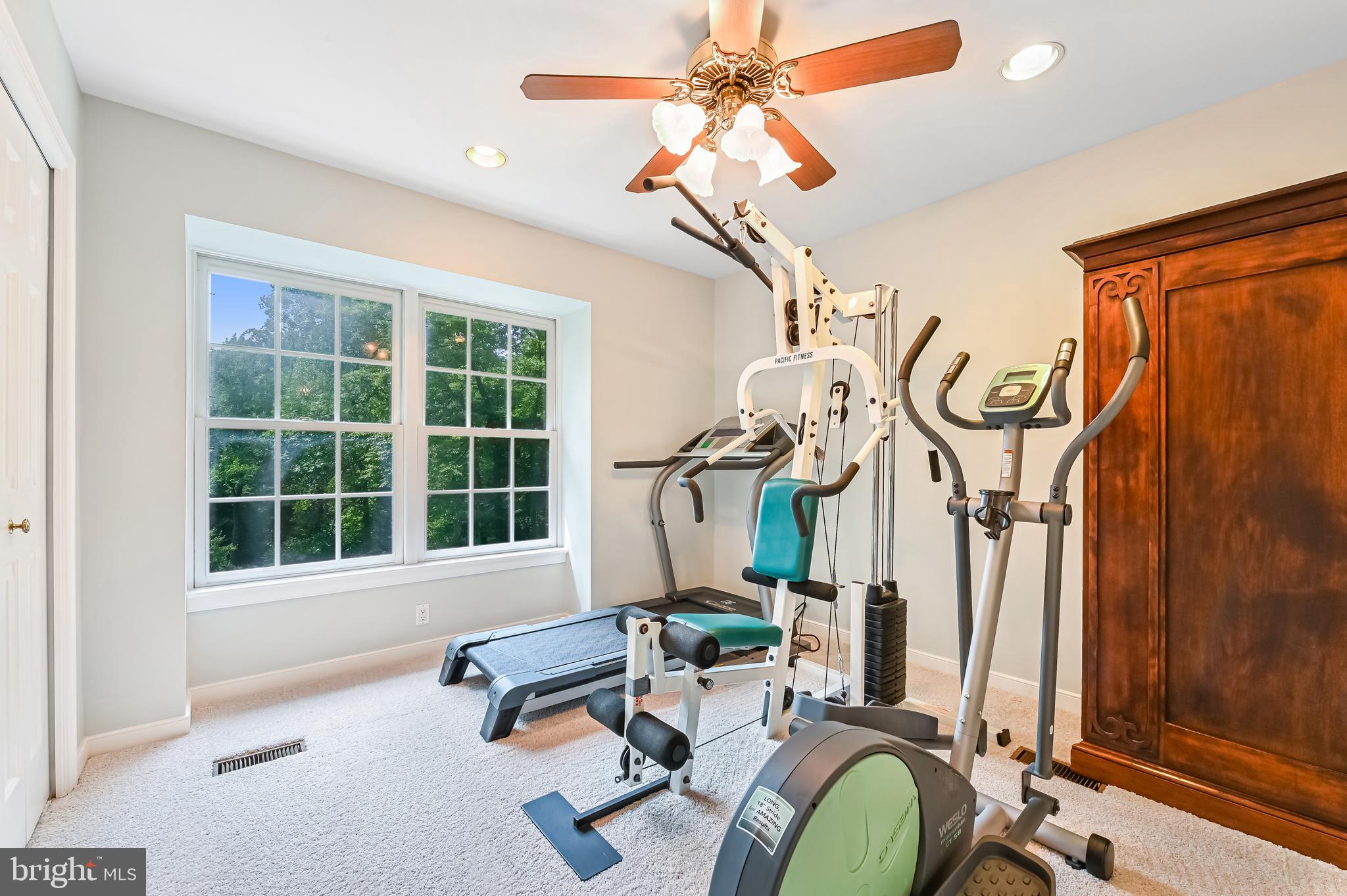 MAYNADIER - Residential