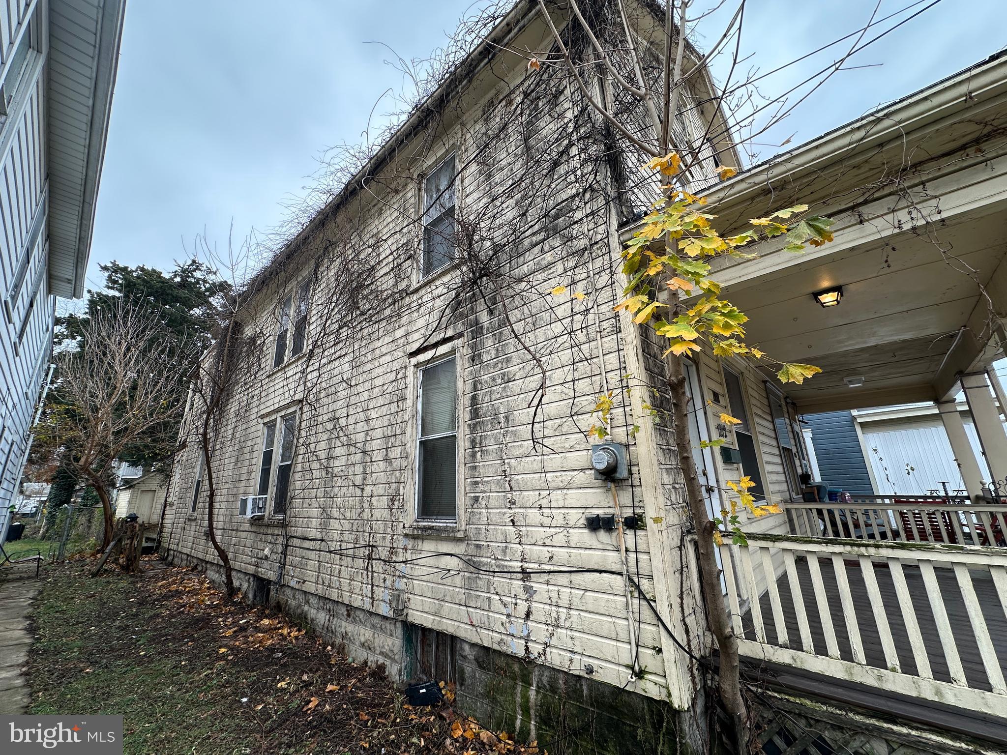 1212 SCOTLAND AVENUE