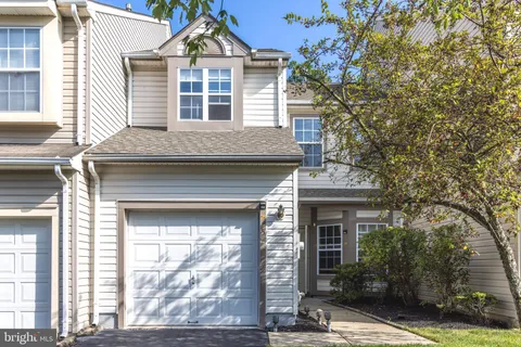 5 Dunston Ln, Robbinsville, NJ MLS: NJME2064170