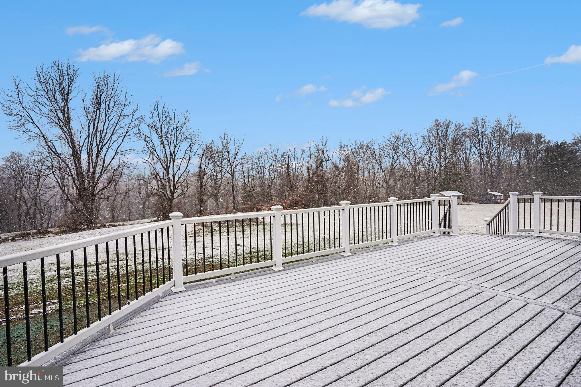 HILLS OVER PRATTS - Residential