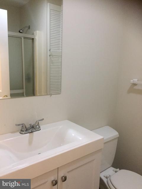 GERMANTOWN ESTATES - Residential Lease