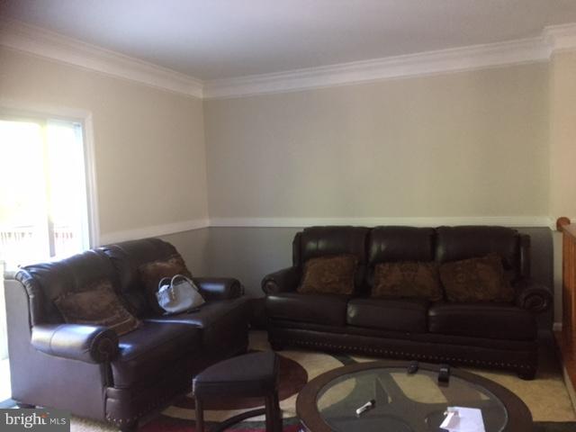 GERMANTOWN ESTATES - Residential Lease