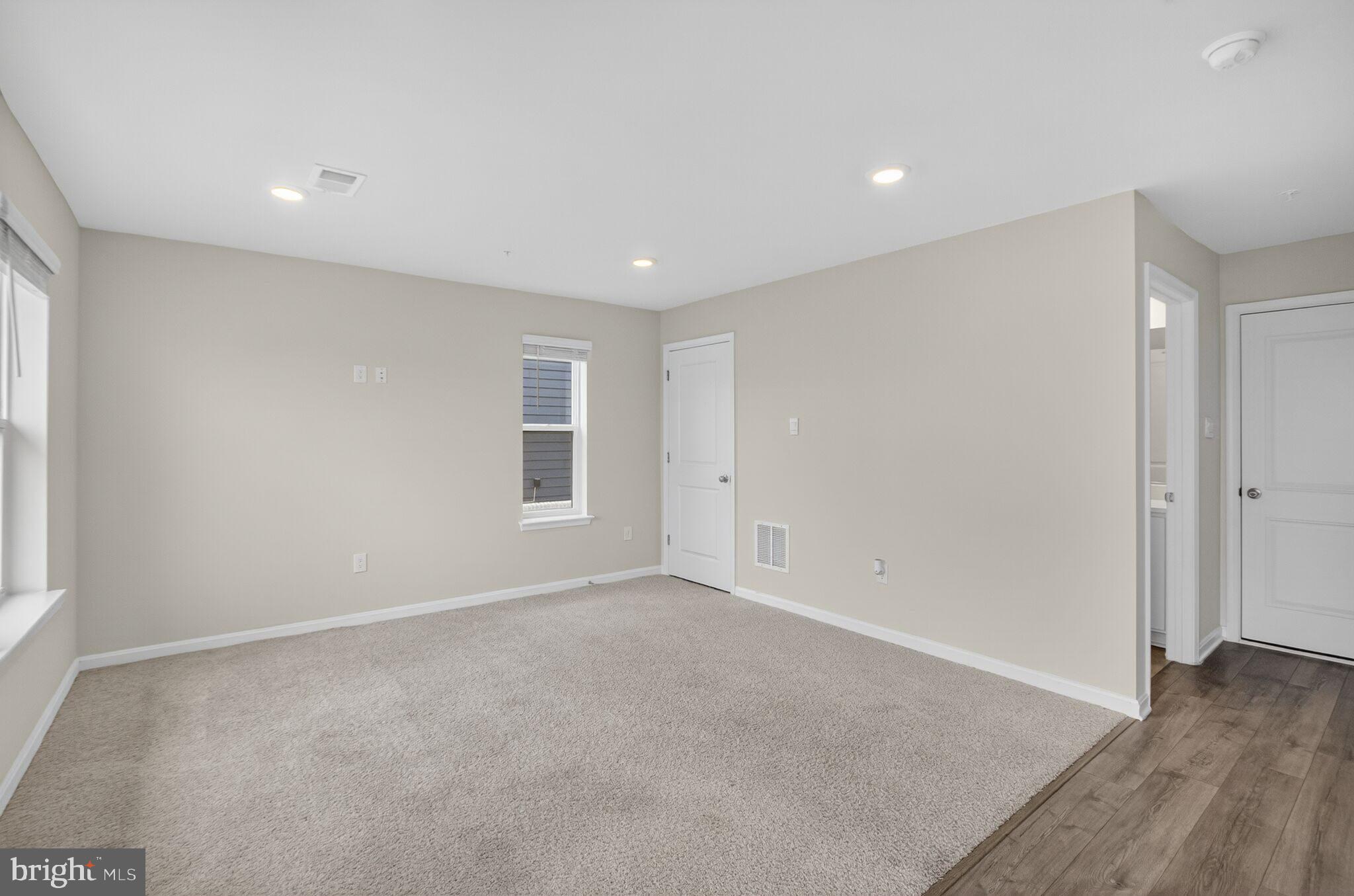 RENN QUARTER - Residential Lease