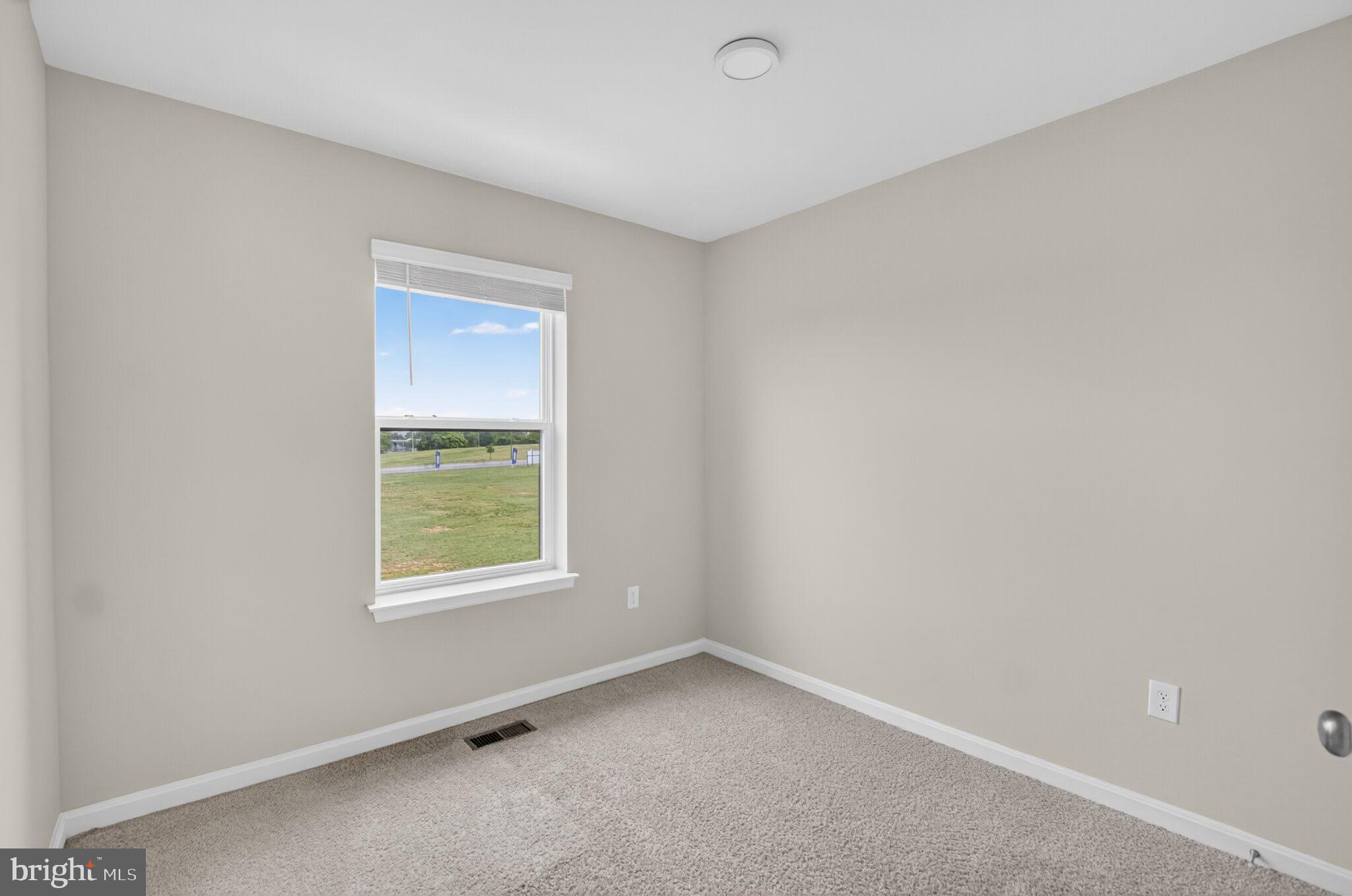 RENN QUARTER - Residential Lease