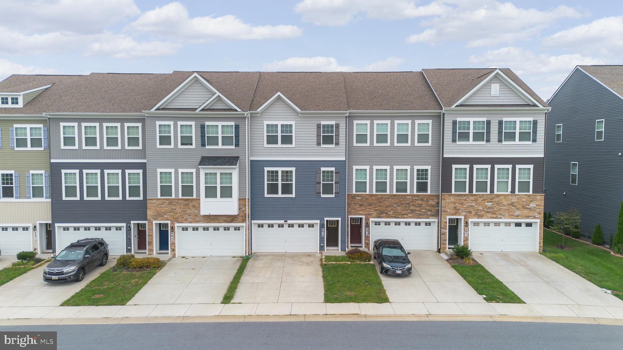 MANORS AT BALLENGER CREEK - Residential