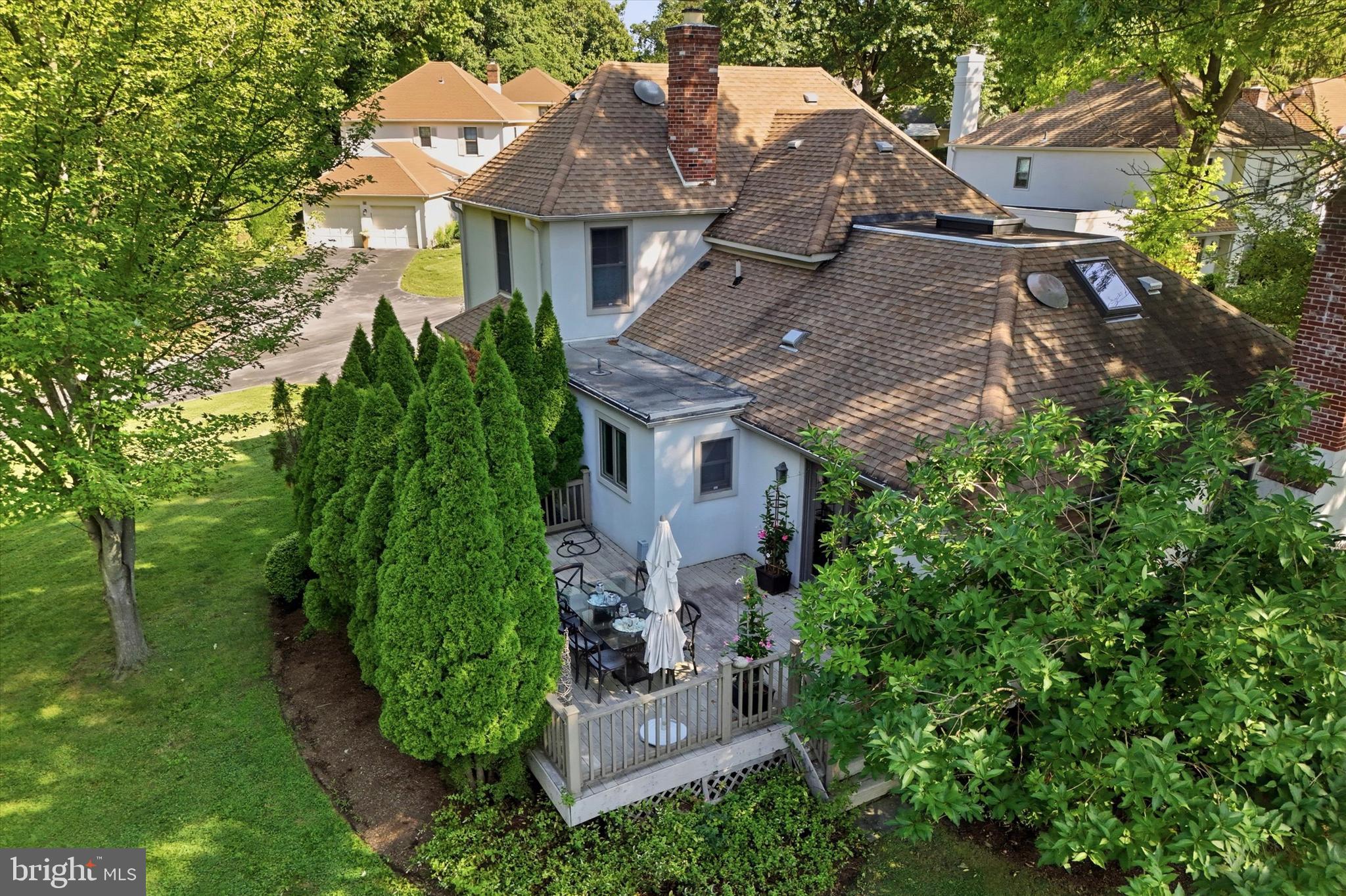 19 HIGHFIELD LANE