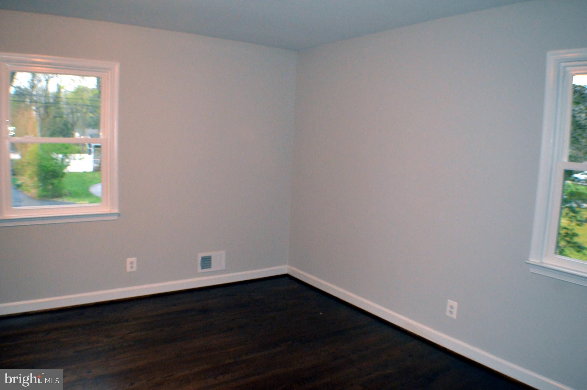 SELBY GROVE - Residential