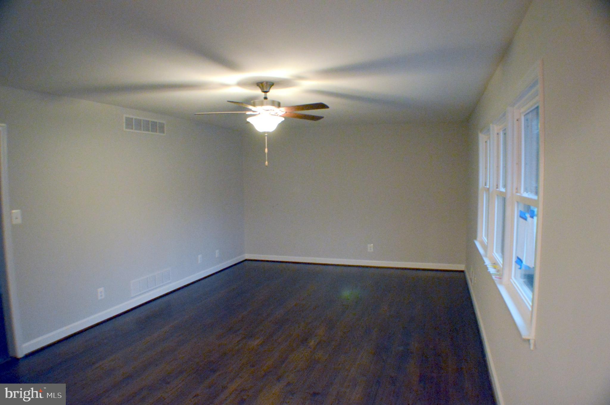 SELBY GROVE - Residential