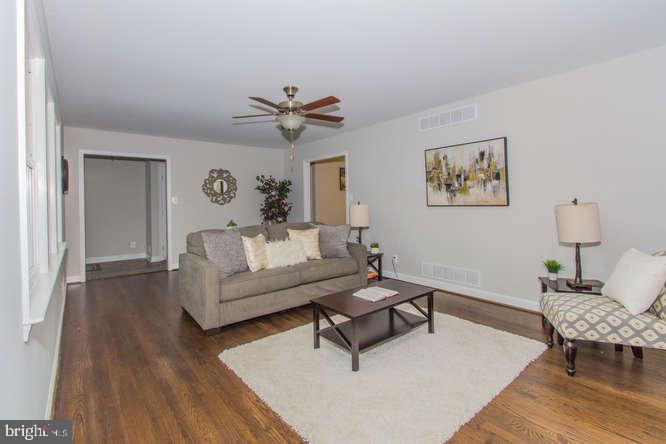 SELBY GROVE - Residential