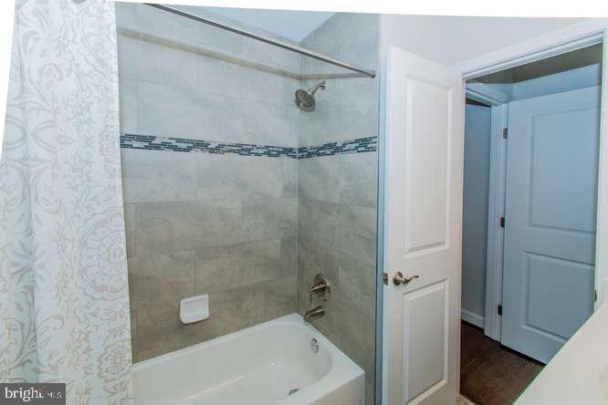 SELBY GROVE - Residential