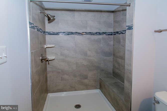 SELBY GROVE - Residential