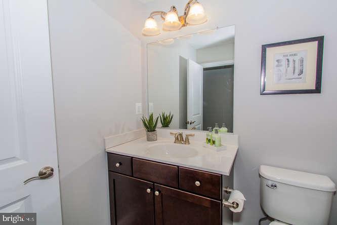 SELBY GROVE - Residential