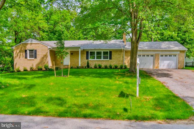 SELBY GROVE - Residential