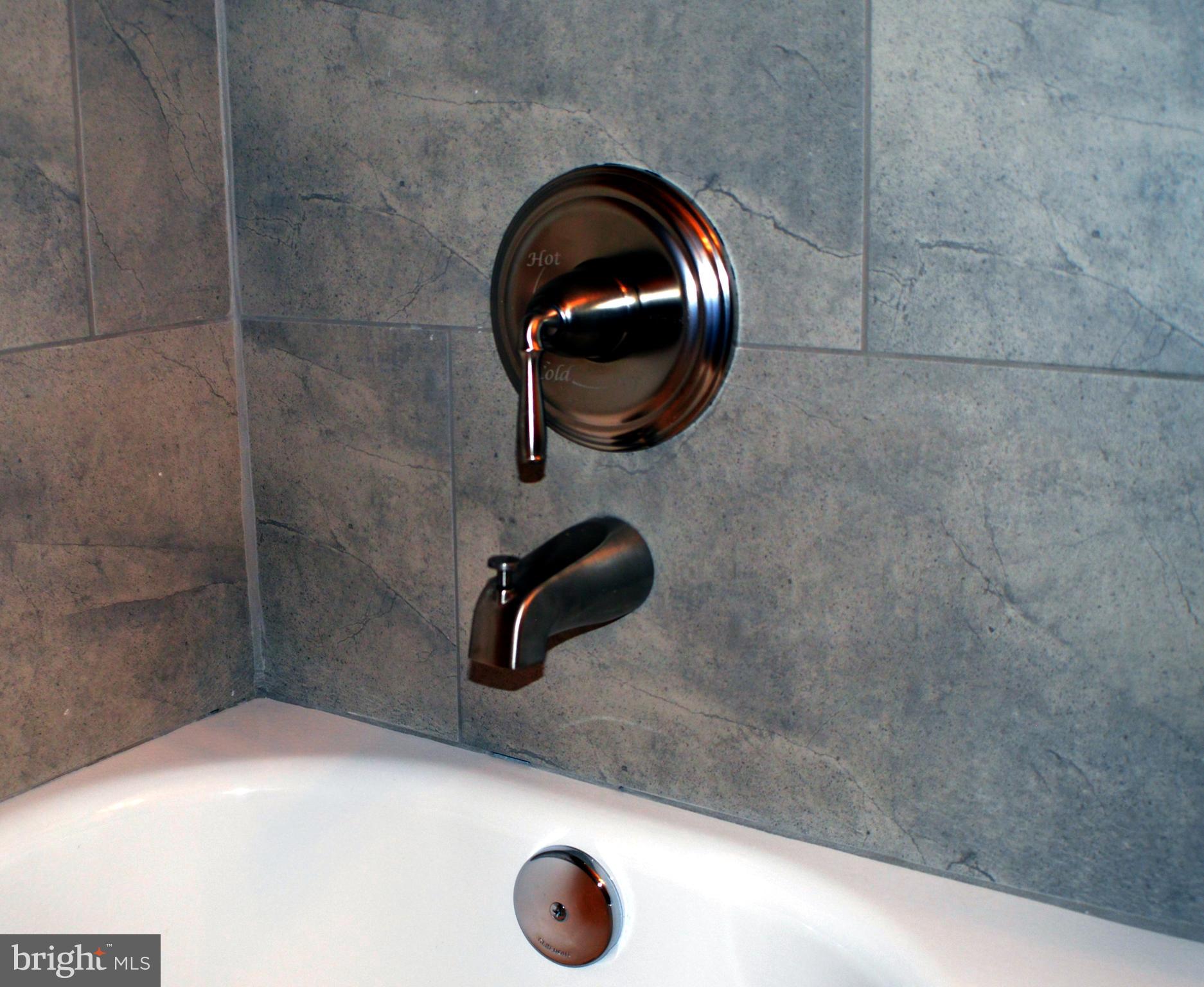 SELBY GROVE - Residential