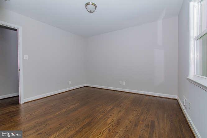 SELBY GROVE - Residential