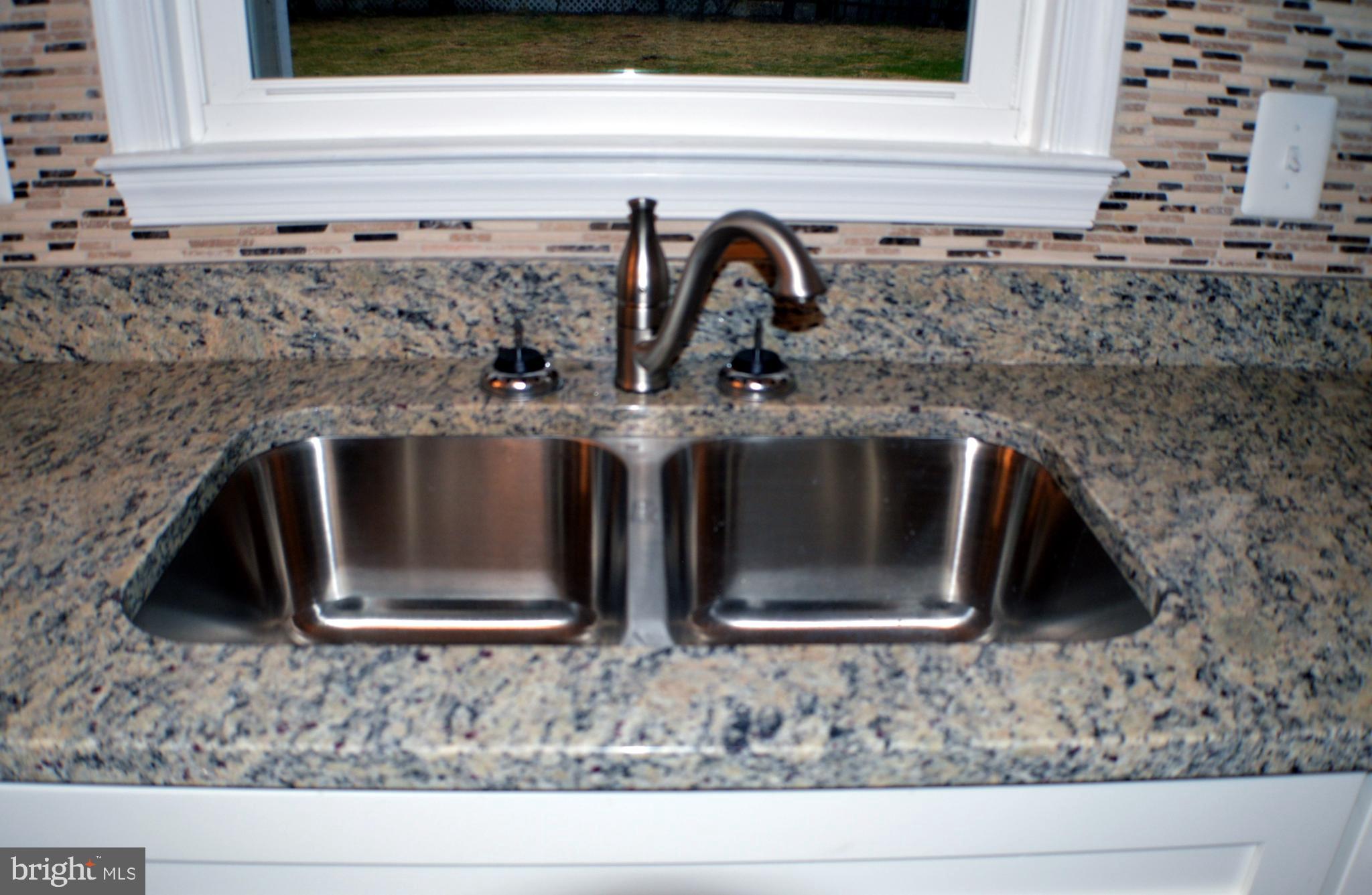 SELBY GROVE - Residential