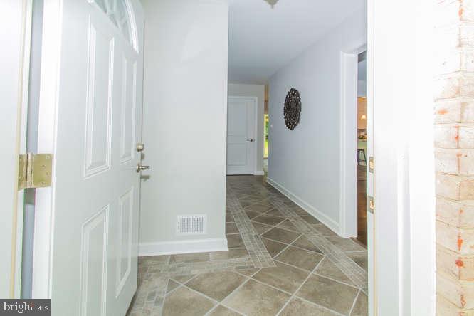 SELBY GROVE - Residential