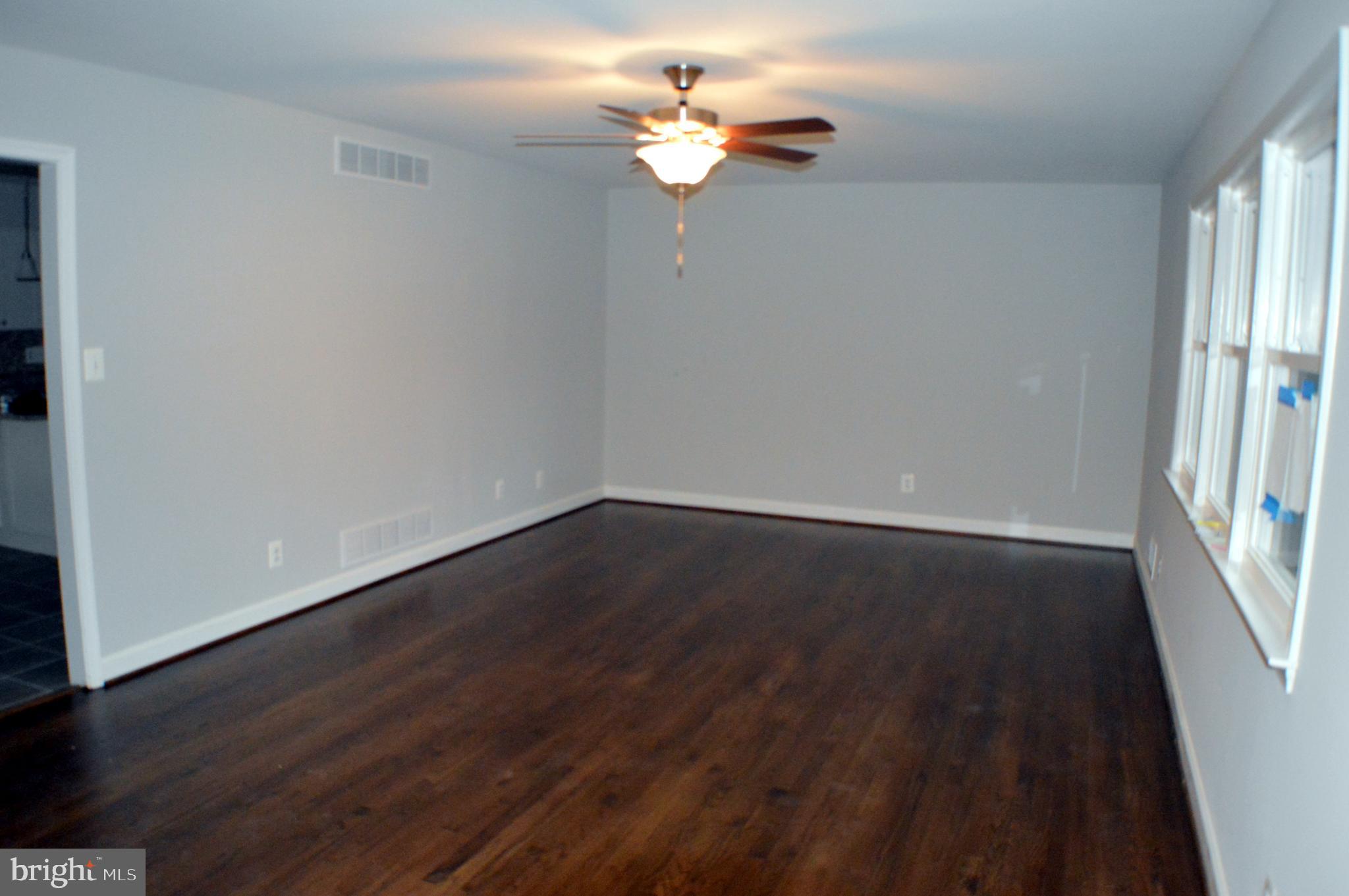 SELBY GROVE - Residential