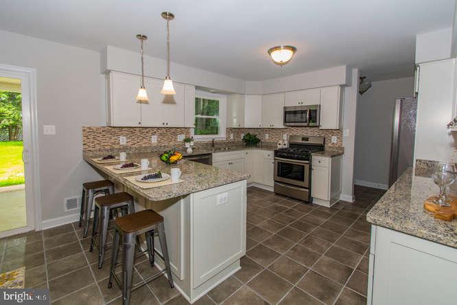 SELBY GROVE - Residential