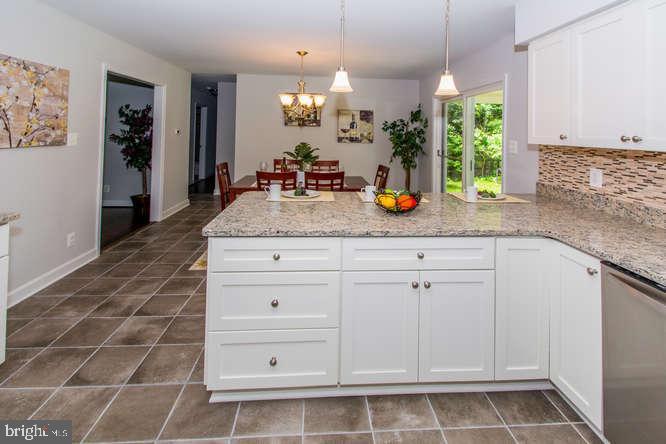 SELBY GROVE - Residential