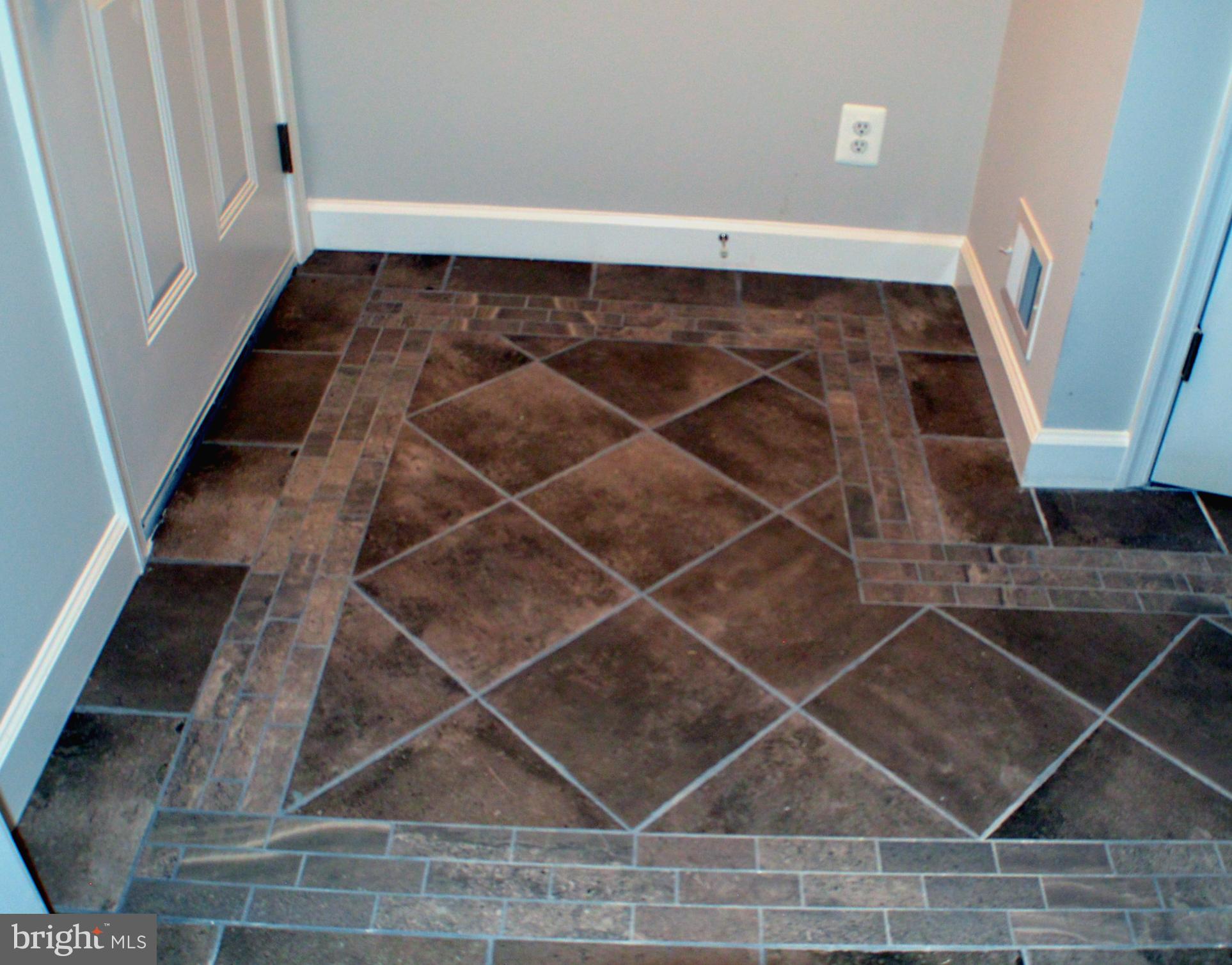 SELBY GROVE - Residential