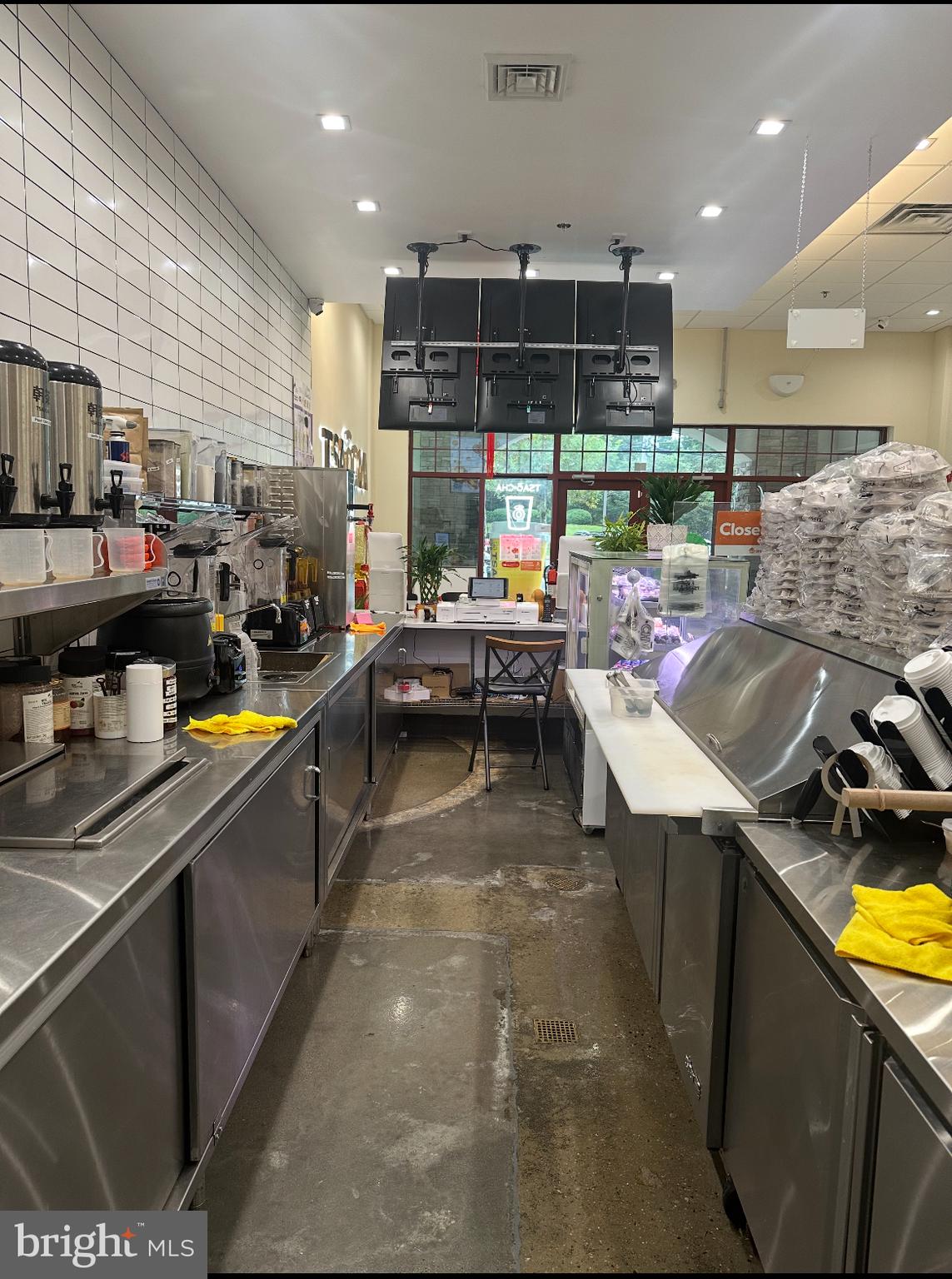 391 WILMINGTON PIKE 10