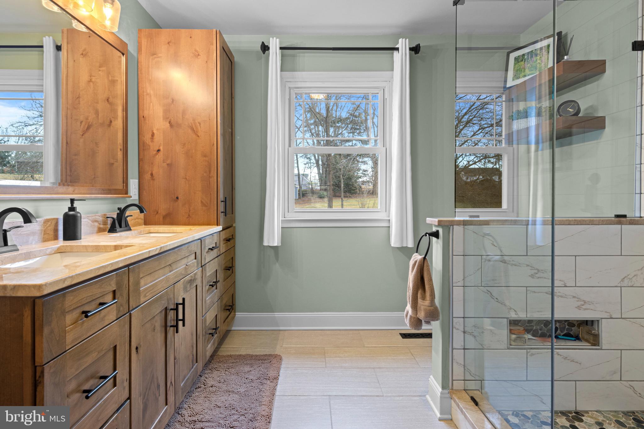 GOODLEY MANOR - Residential