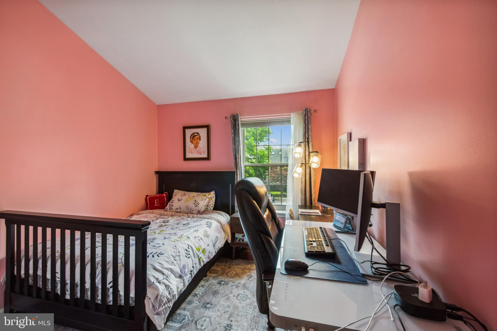 LOVETON FARMS - Residential Lease