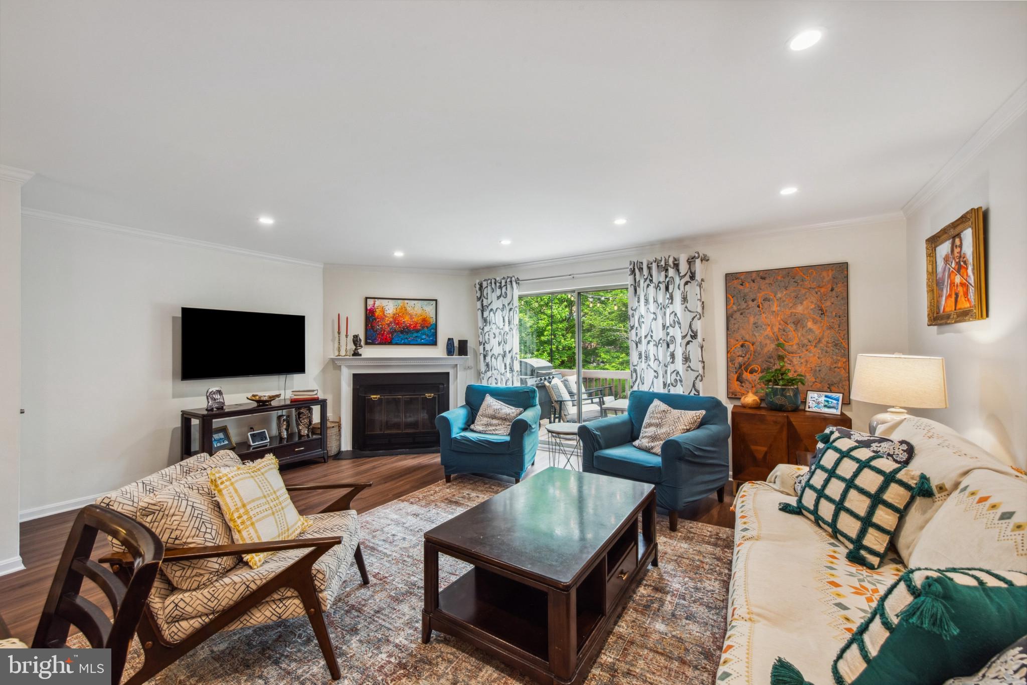 LOVETON FARMS - Residential Lease