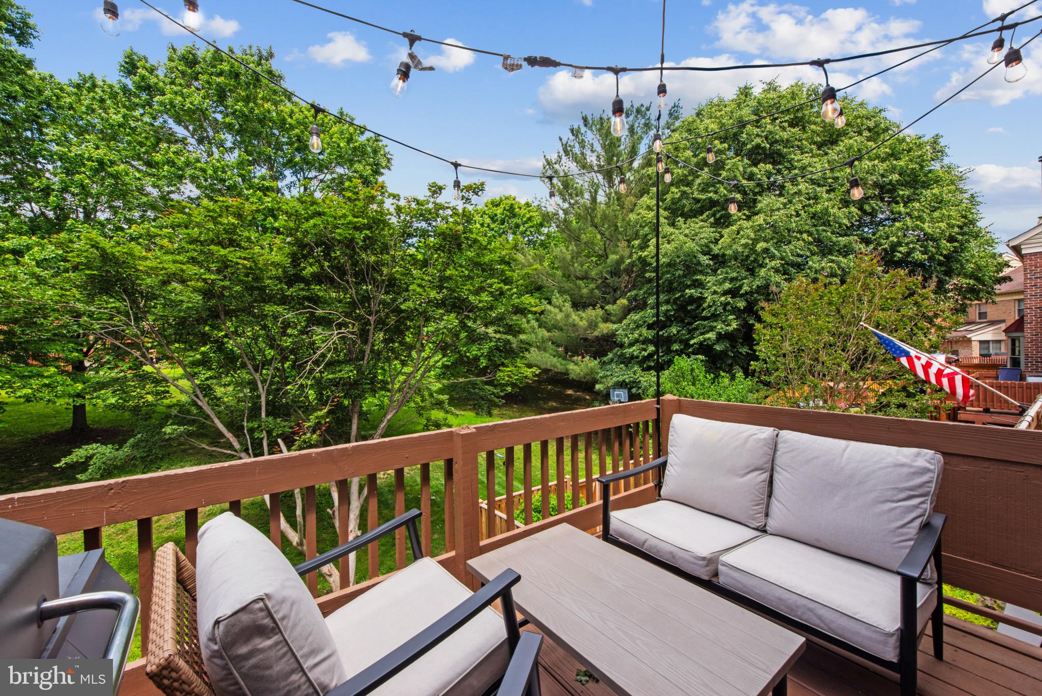 LOVETON FARMS - Residential Lease