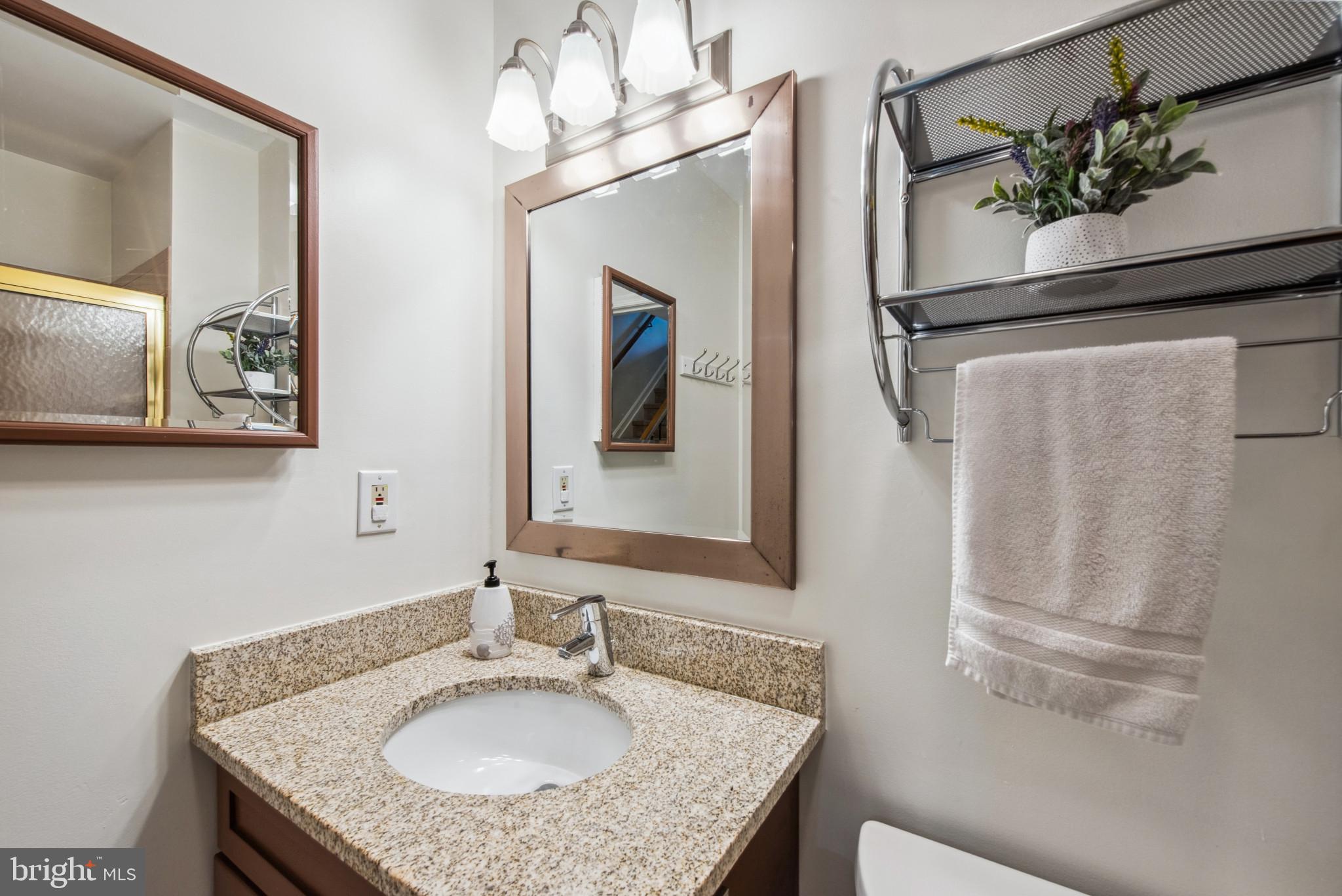 LOVETON FARMS - Residential Lease