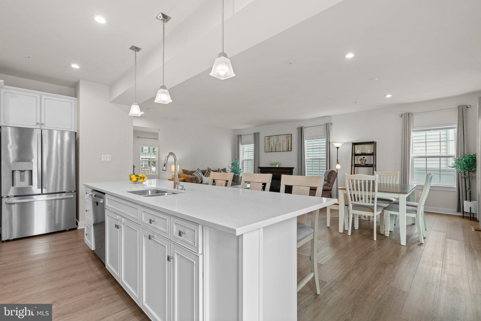 TWO RIVERS - Residential