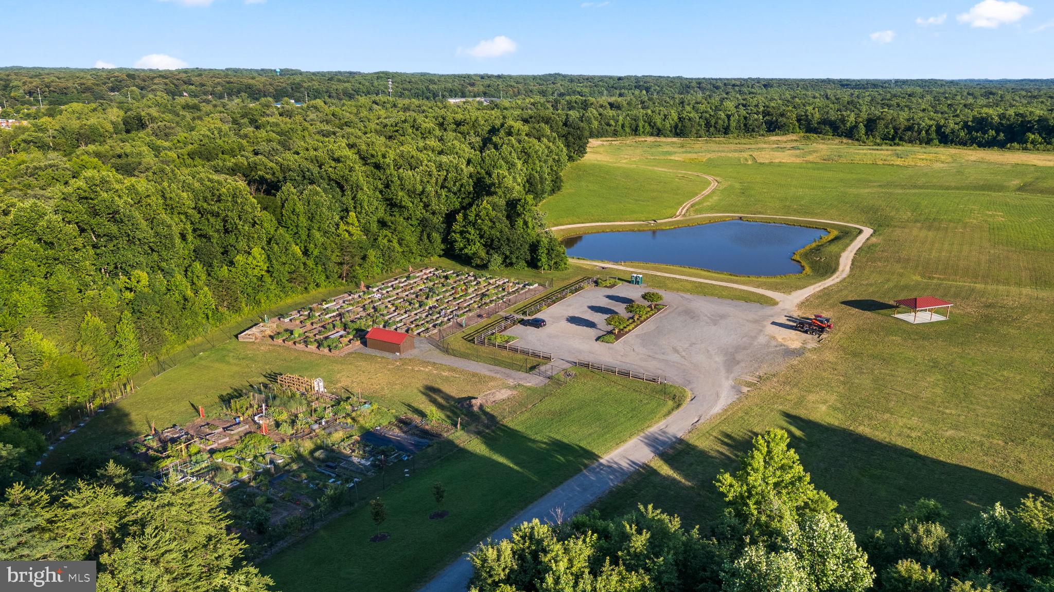 TWO RIVERS - Residential