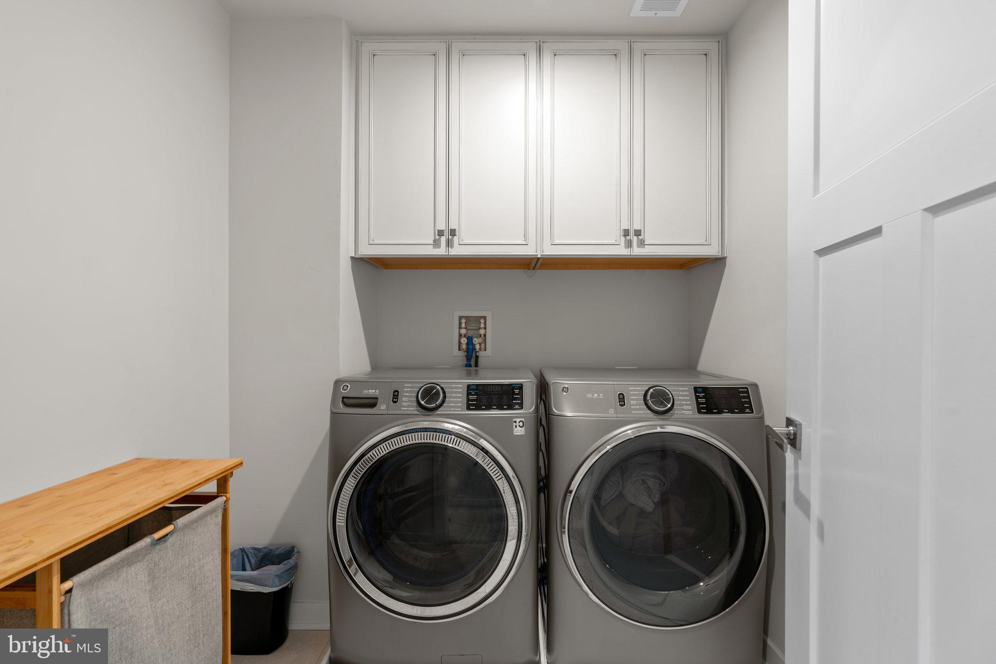 TWO RIVERS - Residential