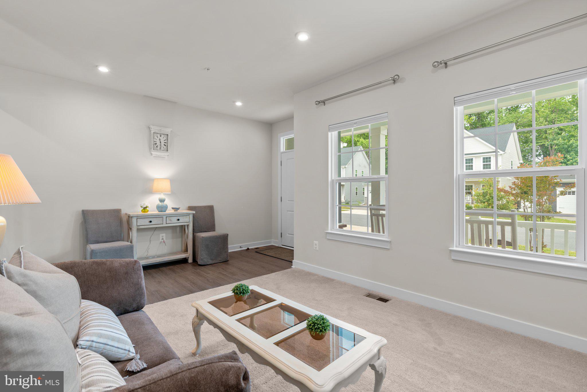 TWO RIVERS - Residential