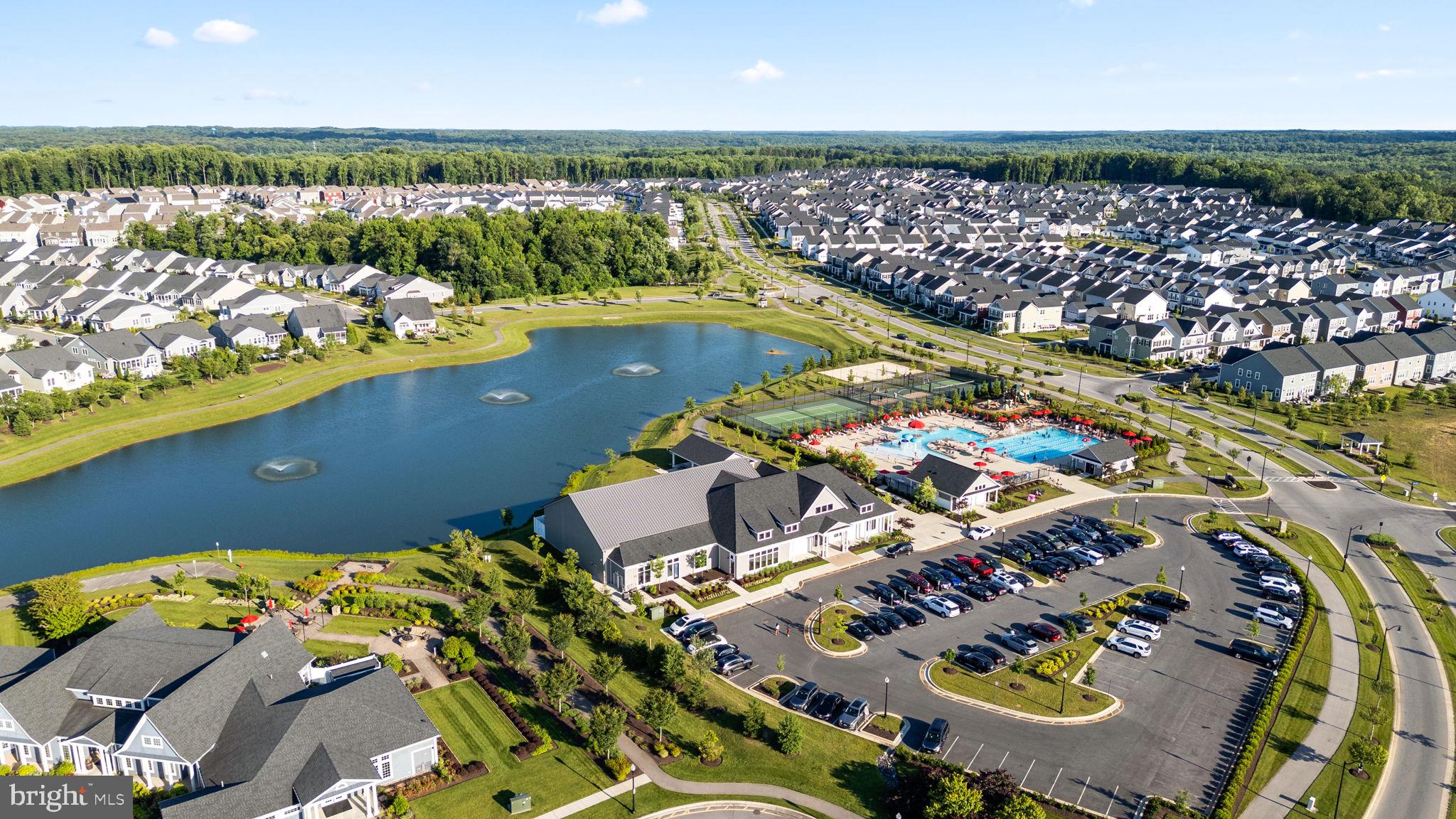 TWO RIVERS - Residential