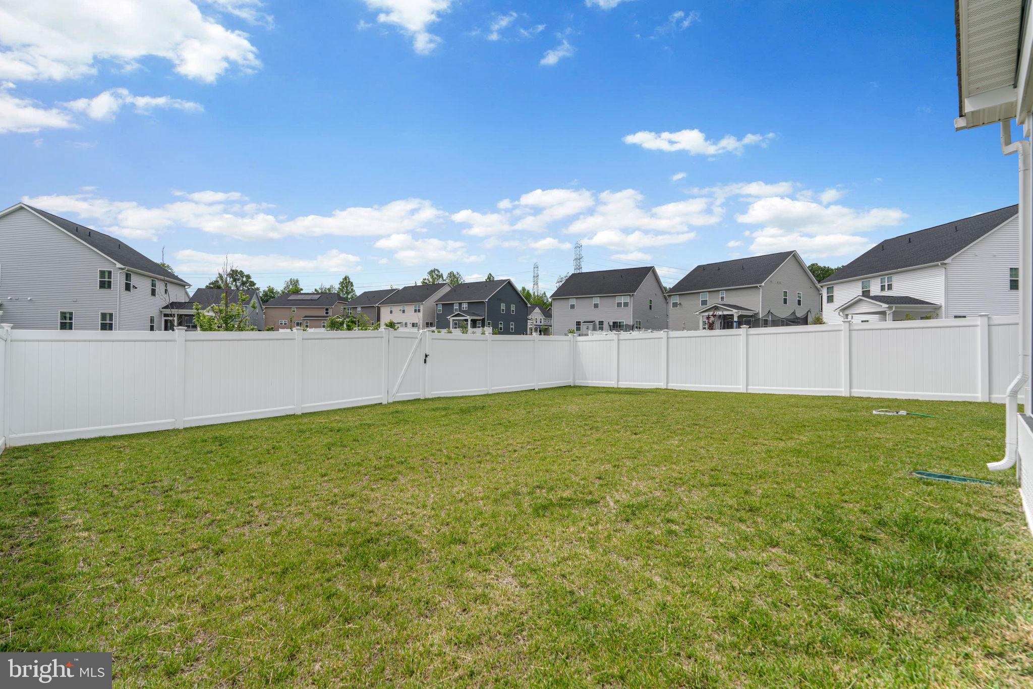 TWO RIVERS - Residential