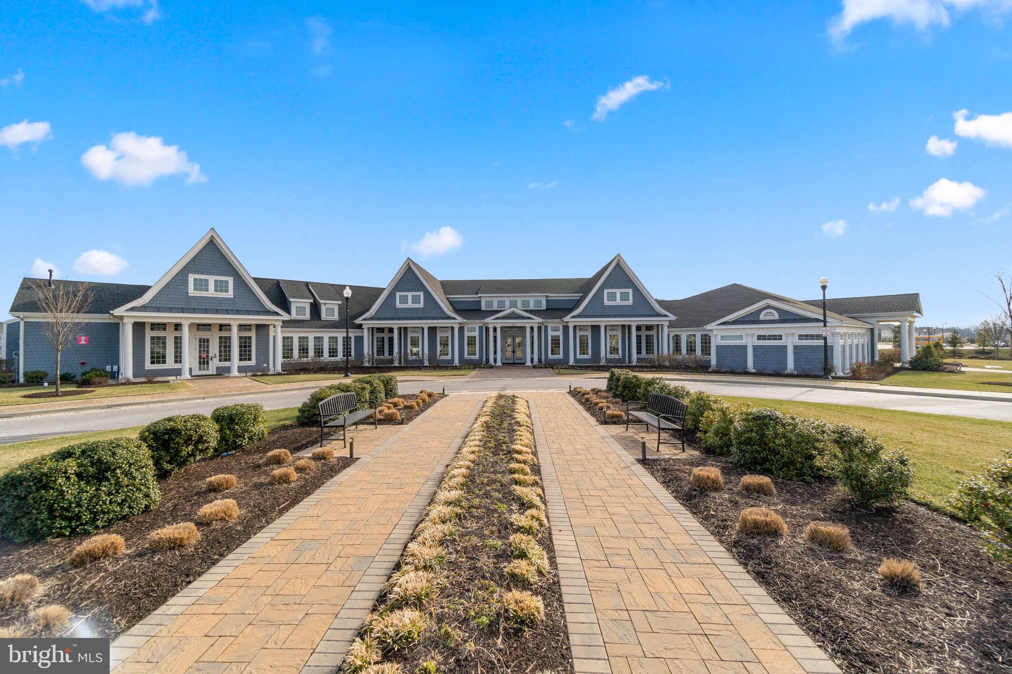 TWO RIVERS - Residential