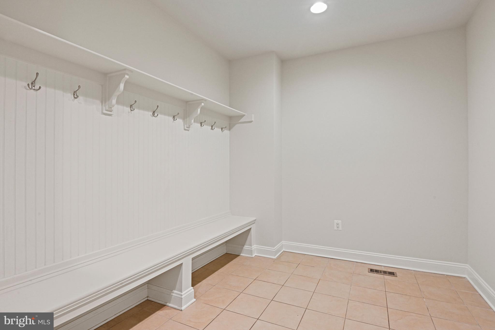 PROVIDENCE FOREST - Residential