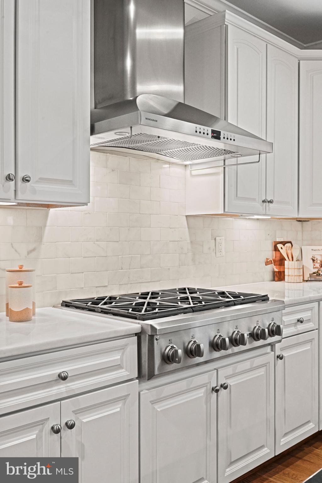 PROVIDENCE FOREST - Residential