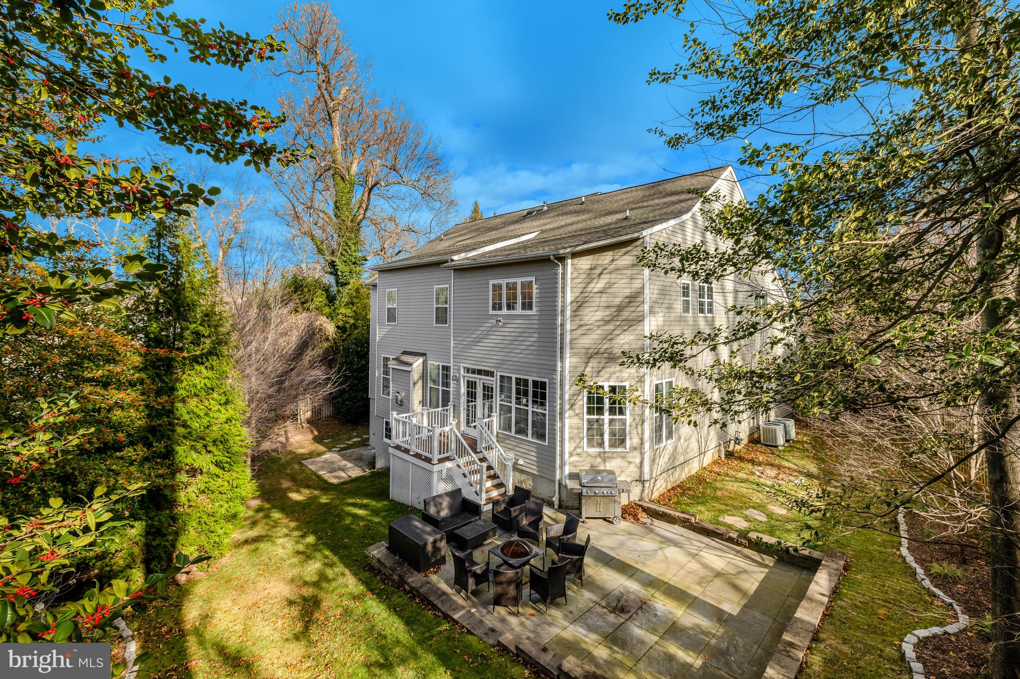 PROVIDENCE FOREST - Residential