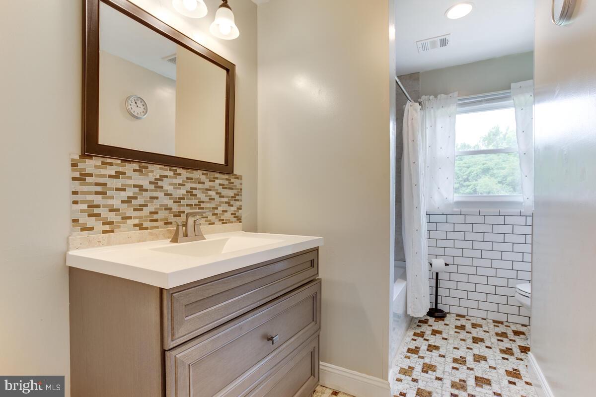 WESLEY CHURCH - Residential