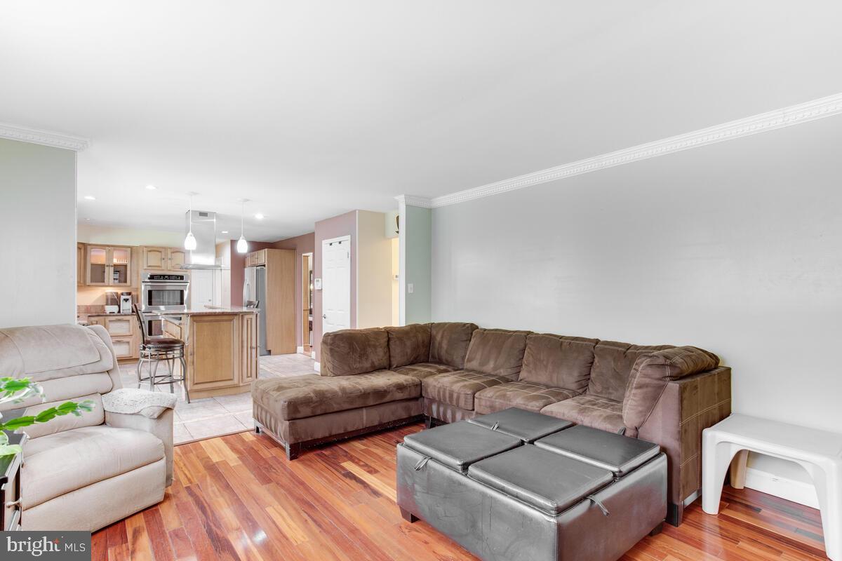 WESLEY CHURCH - Residential