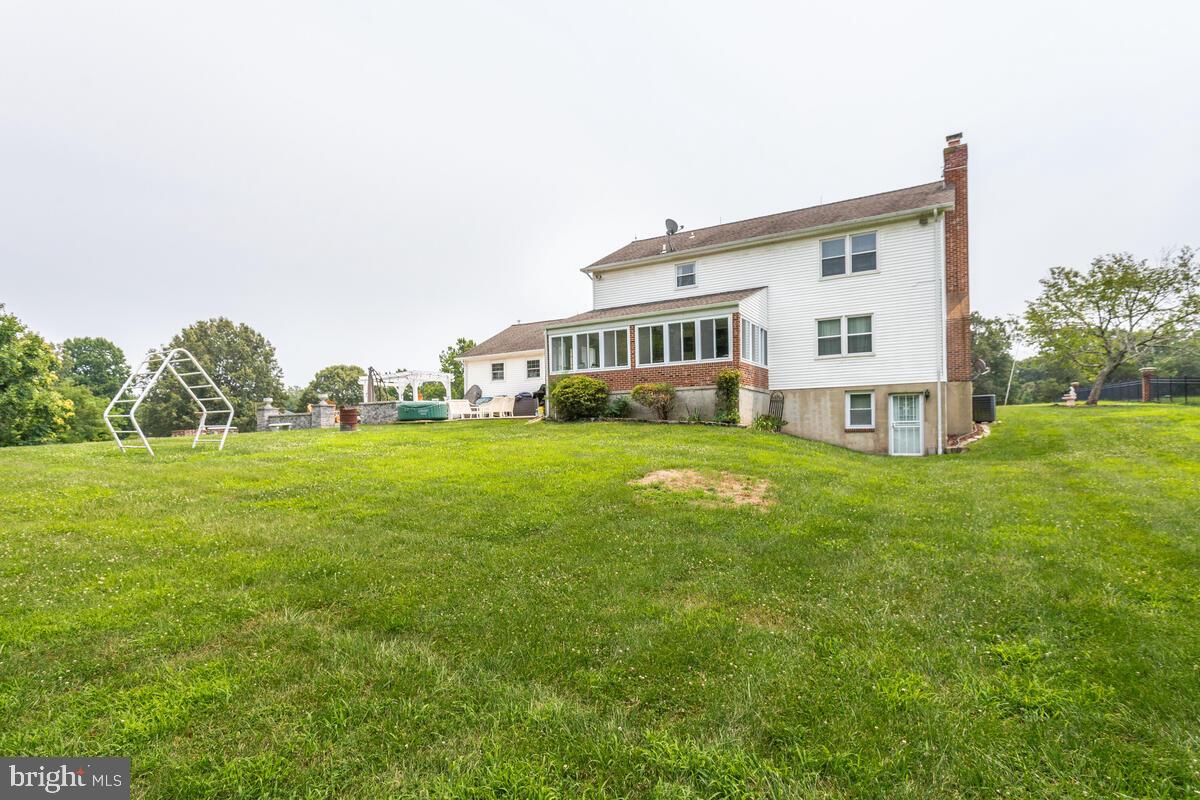 WESLEY CHURCH - Residential