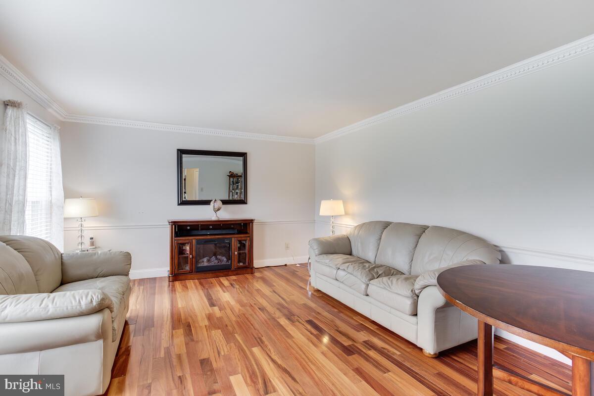 WESLEY CHURCH - Residential