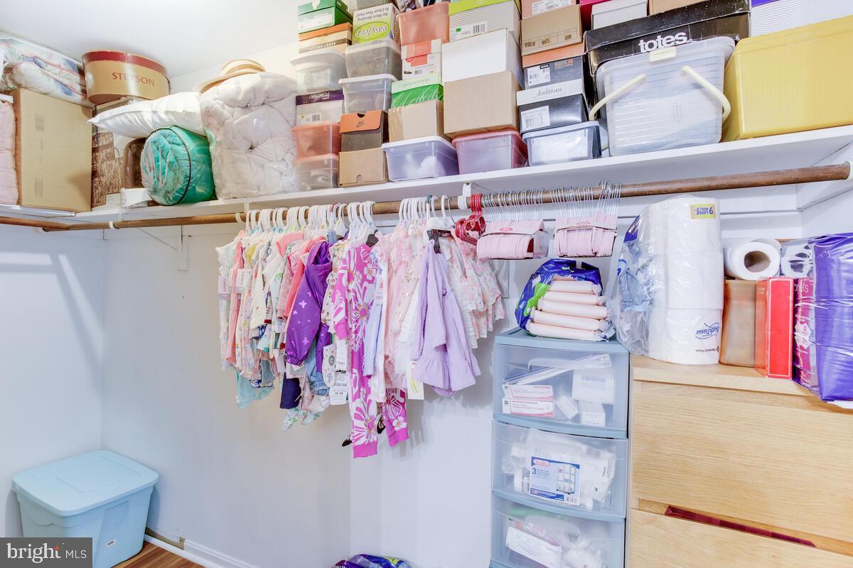 WESLEY CHURCH - Residential