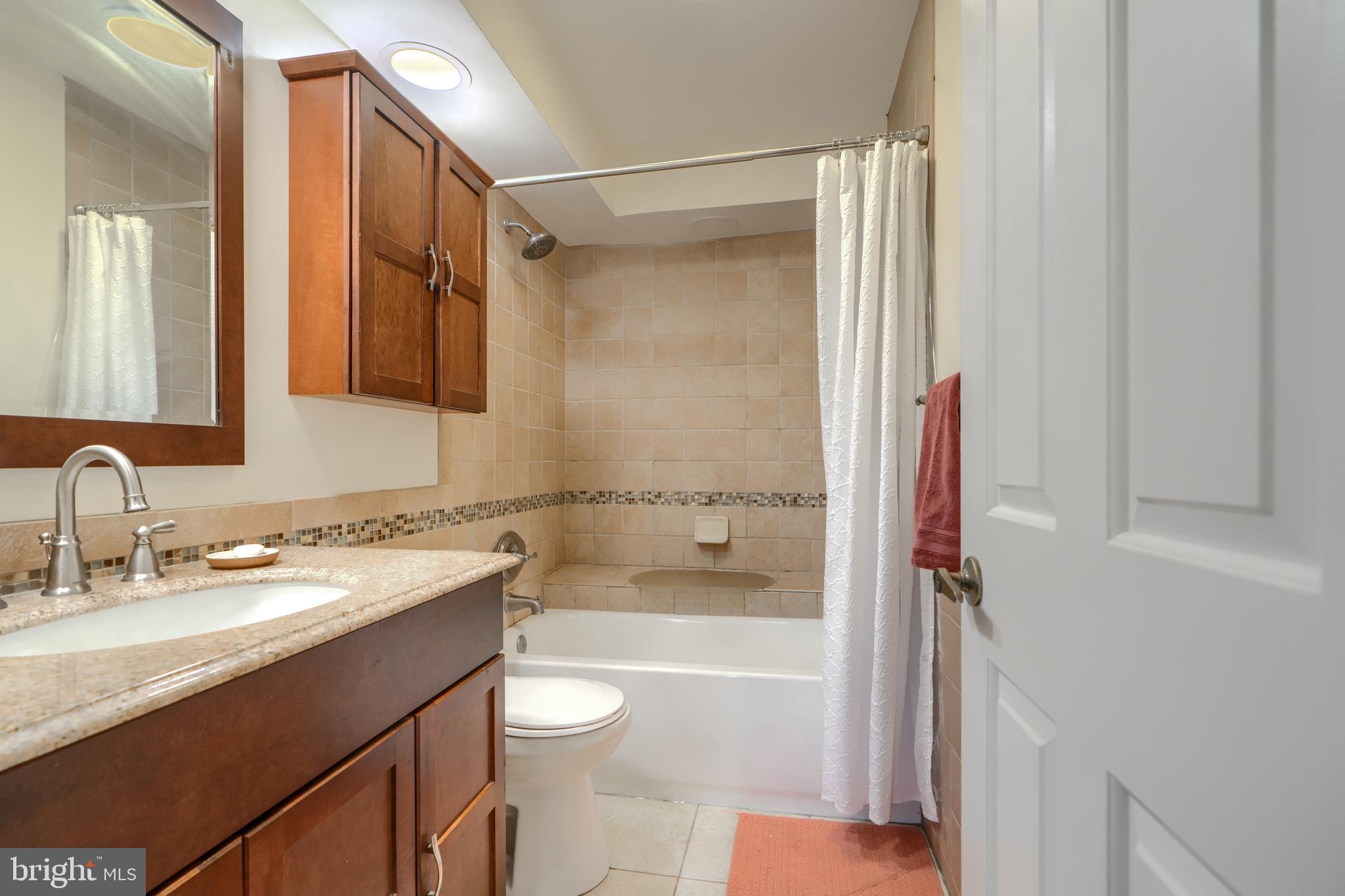 COPPERFIELD AT FIVE FRM - Residential