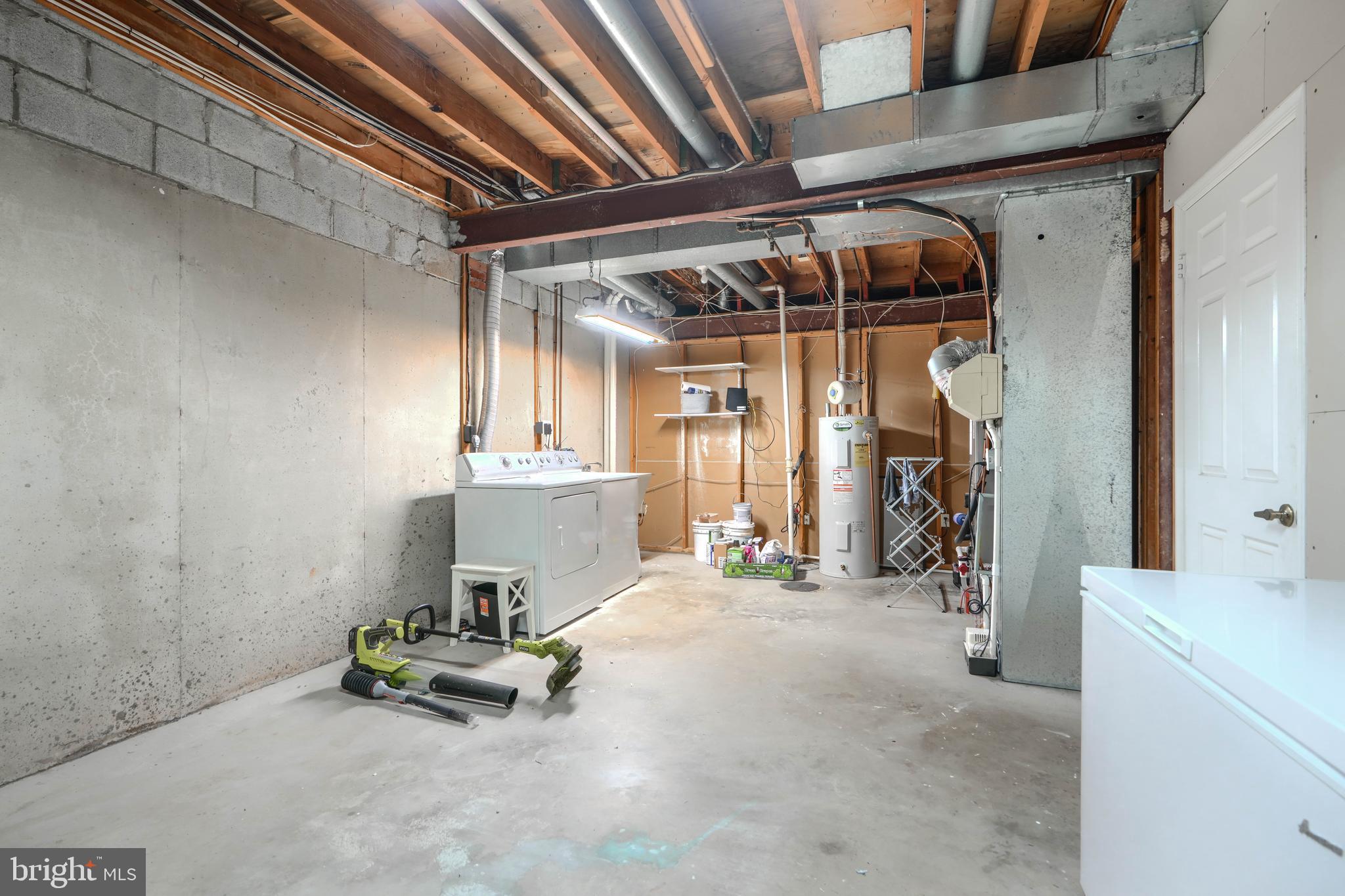 COPPERFIELD AT FIVE FRM - Residential