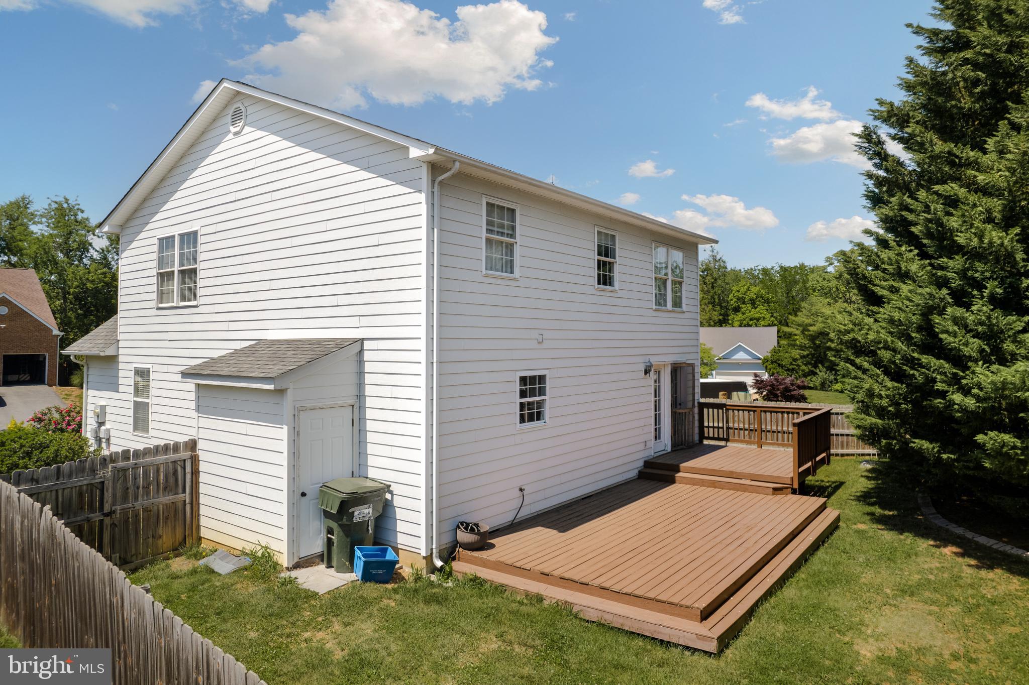 WESTSIDE STATION - Residential