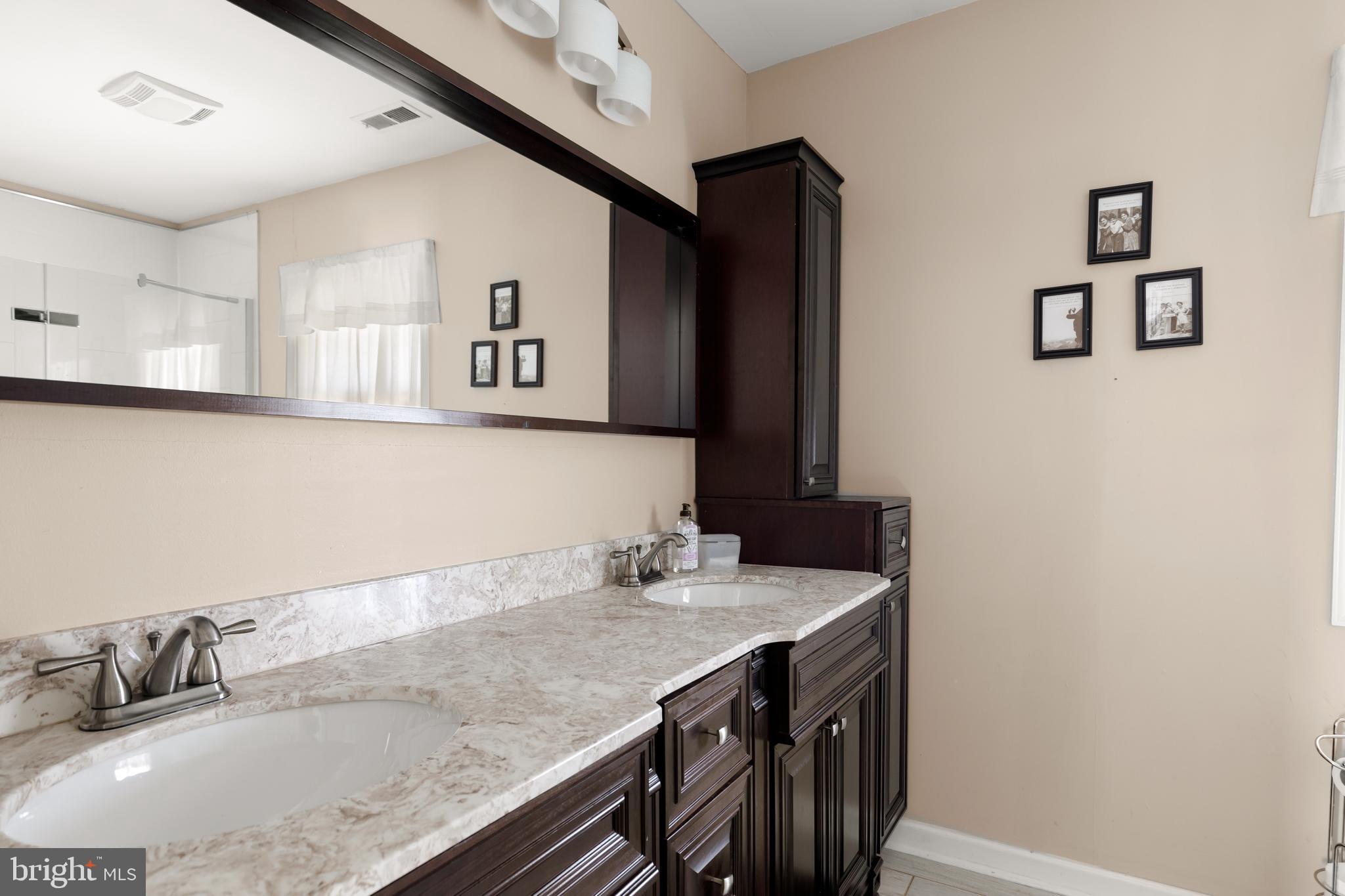 WESTSIDE STATION - Residential